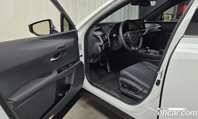 Lexus UX 2025 2.0 АКПП, миниатюра 12