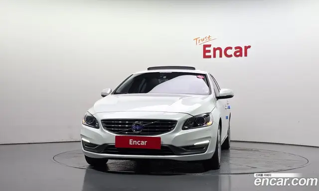 Volvo S60 2014 1.6 АКПП, миниатюра 3