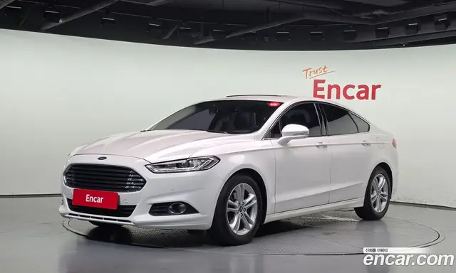 Ford Mondeo, 2015, 220 289 км