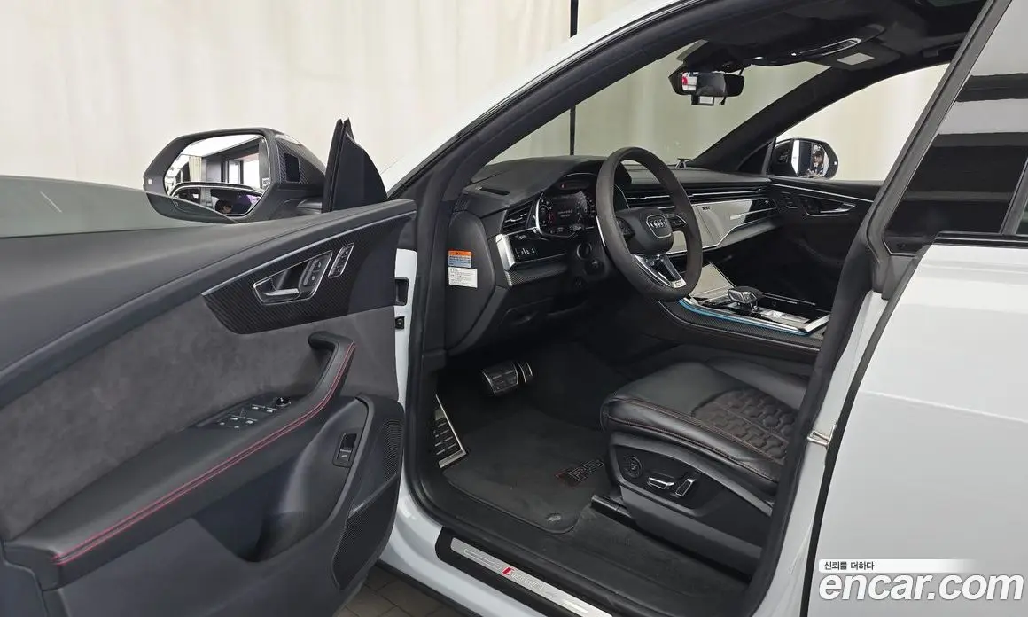 Audi RSQ8 2021 4.0 АКПП, фото 13