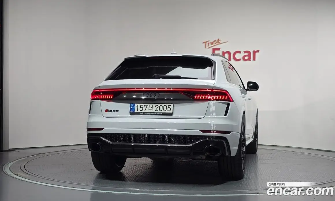 Audi RSQ8 2021 4.0 АКПП, фото 4