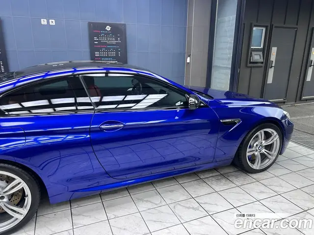 BMW M6 2016 4.4 АКПП, миниатюра 2