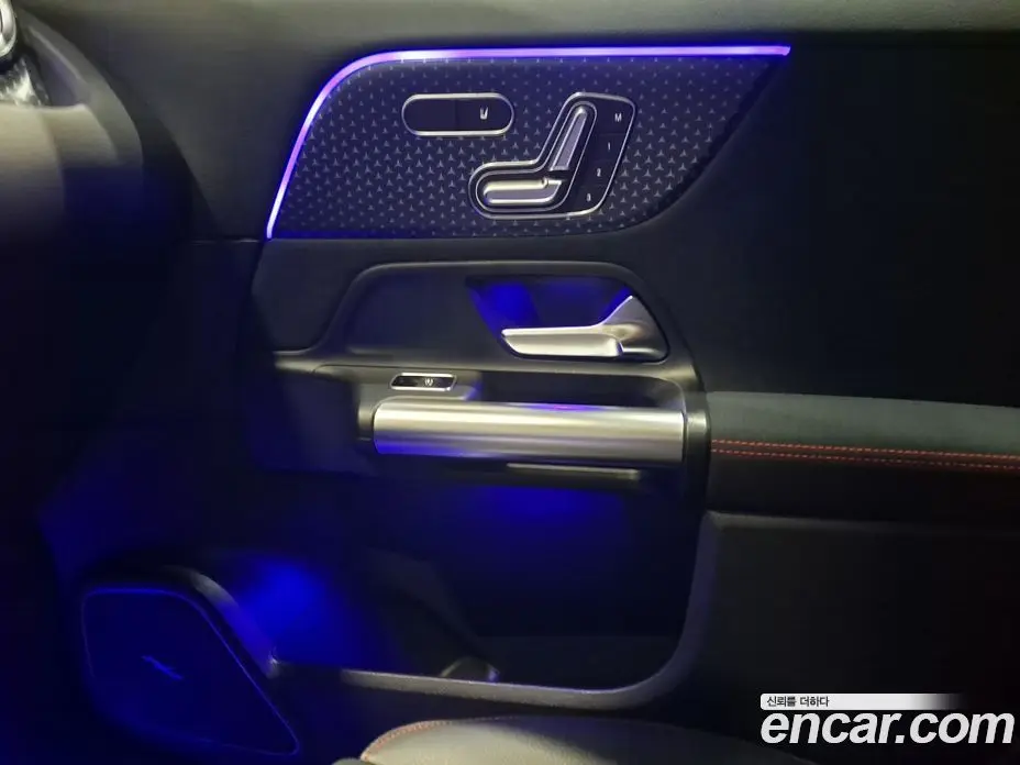 Mercedes-Benz EQA 2025 1.0 АКПП, фото 16