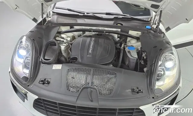 Porsche Macan 2017 2.0 АКПП, миниатюра 6 Porsche Macan 2017 2.0 АКПП, миниатюра 6