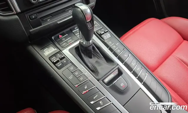 Porsche Macan 2017 2.0 АКПП, миниатюра 9 Porsche Macan 2017 2.0 АКПП, миниатюра 9