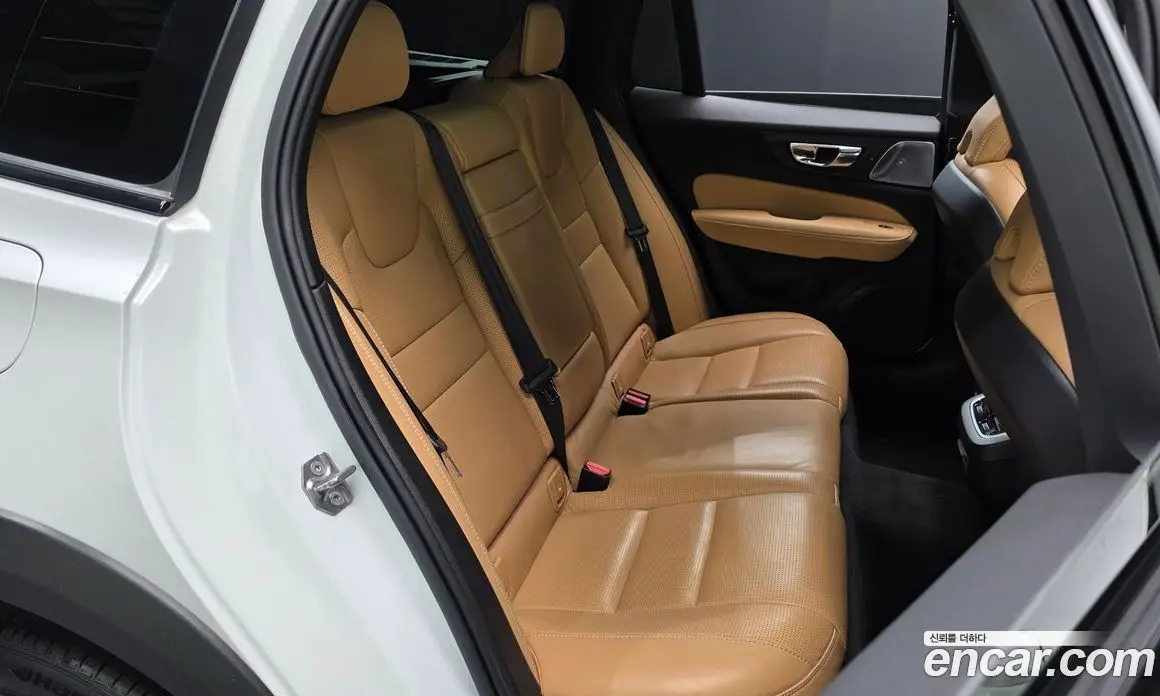 Volvo V60 2019 2.0 АКПП, фото 16