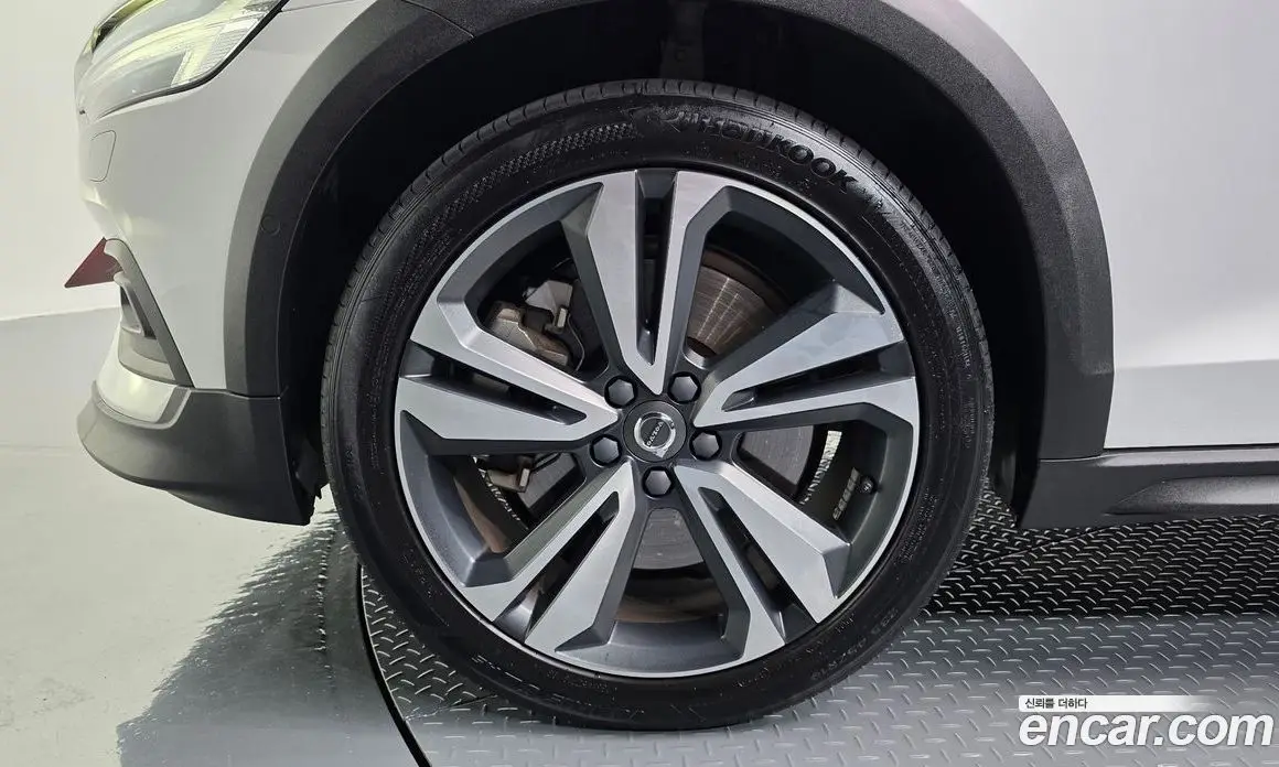 Volvo V60 2019 2.0 АКПП, фото 4