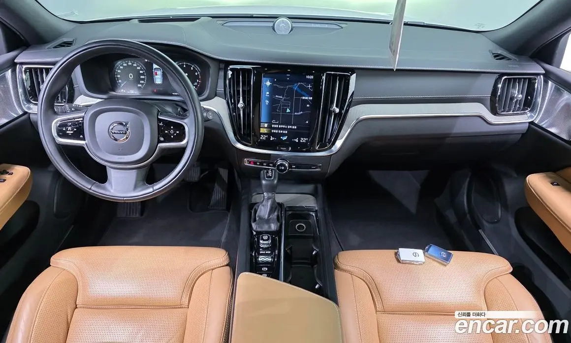 Volvo V60 2019 2.0 АКПП, фото 9