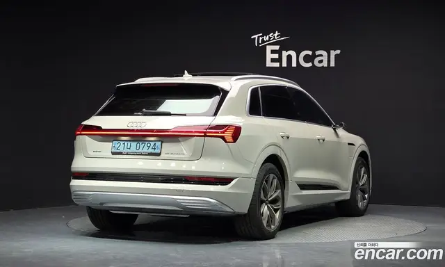 Audi e-tron 2020 0.2 АКПП, миниатюра 2