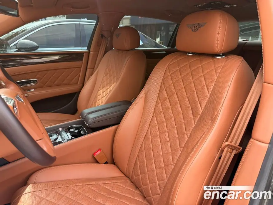 Bentley Flying Spur 2018 4.0 АКПП, фото 14