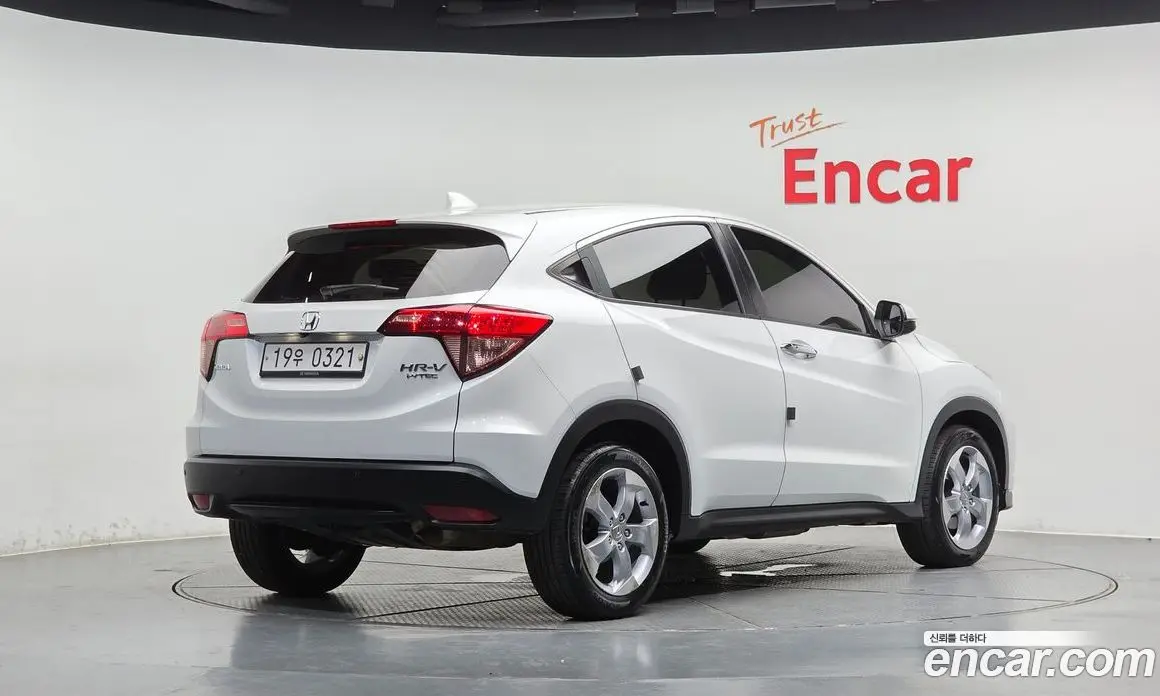 Honda HR-V 2016 1.8 АКПП, фото 2 Honda HR-V 2016 1.8 АКПП, фото 2