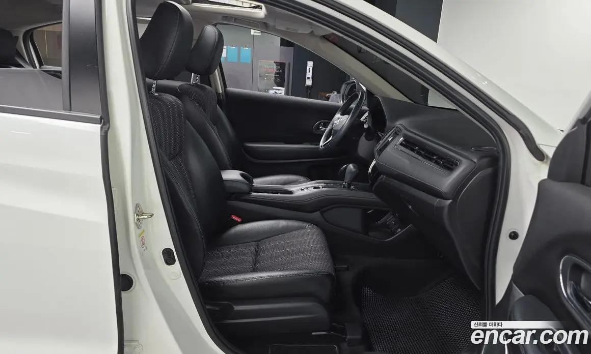 Honda HR-V 2016 1.8 АКПП, фото 11 Honda HR-V 2016 1.8 АКПП, фото 11
