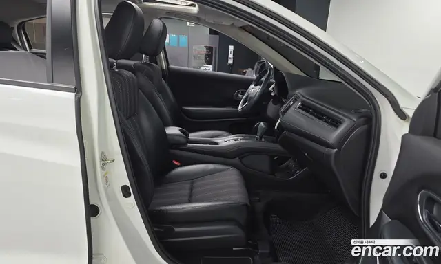 Honda HR-V 2016 1.8 АКПП, миниатюра 11 Honda HR-V 2016 1.8 АКПП, миниатюра 11