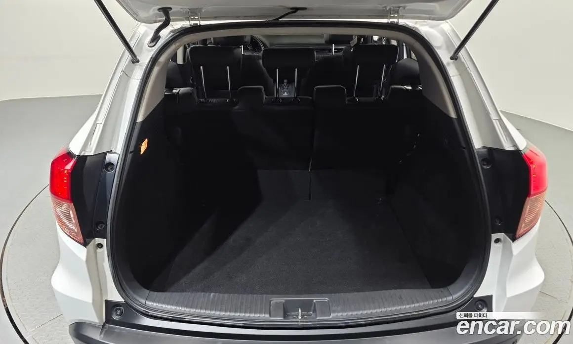 Honda HR-V 2016 1.8 АКПП, фото 20 Honda HR-V 2016 1.8 АКПП, фото 20