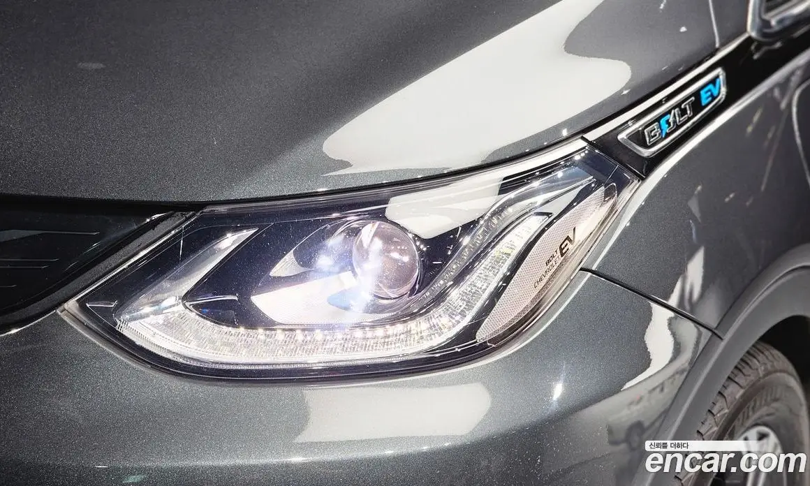 Chevrolet Bolt EV 2019 0.2 АКПП, фото 8