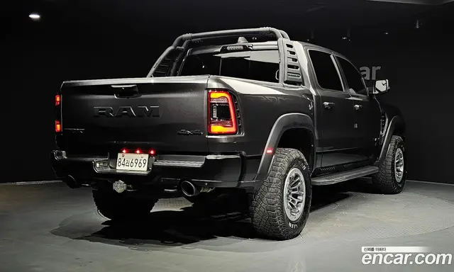 Dodge Ram Pick Up 2021 6.2 АКПП, миниатюра 2 Dodge Ram Pick Up 2021 6.2 АКПП, миниатюра 2