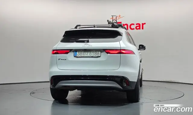 Jaguar F-Pace 2021 2.0 АКПП, миниатюра 4 Jaguar F-Pace 2021 2.0 АКПП, миниатюра 4