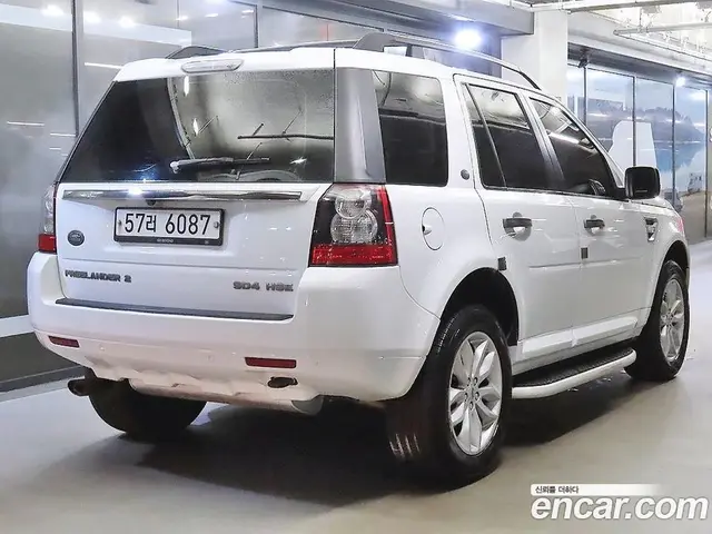 Land Rover Freelander 2012 2.2 АКПП, миниатюра 4
