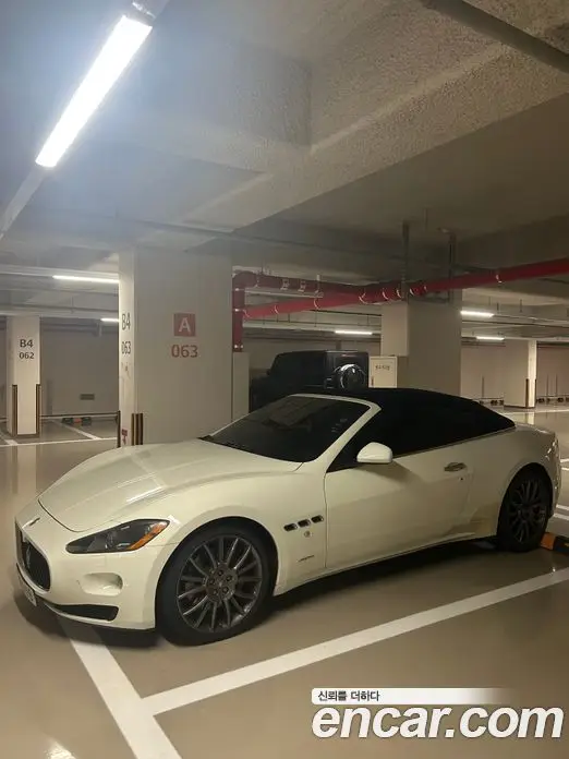 Maserati Gran Cabrio, 2010, 35 000 км
