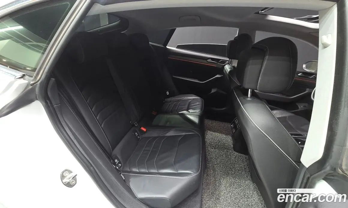 Volkswagen Arteon 2019 2.0 АКПП, фото 17