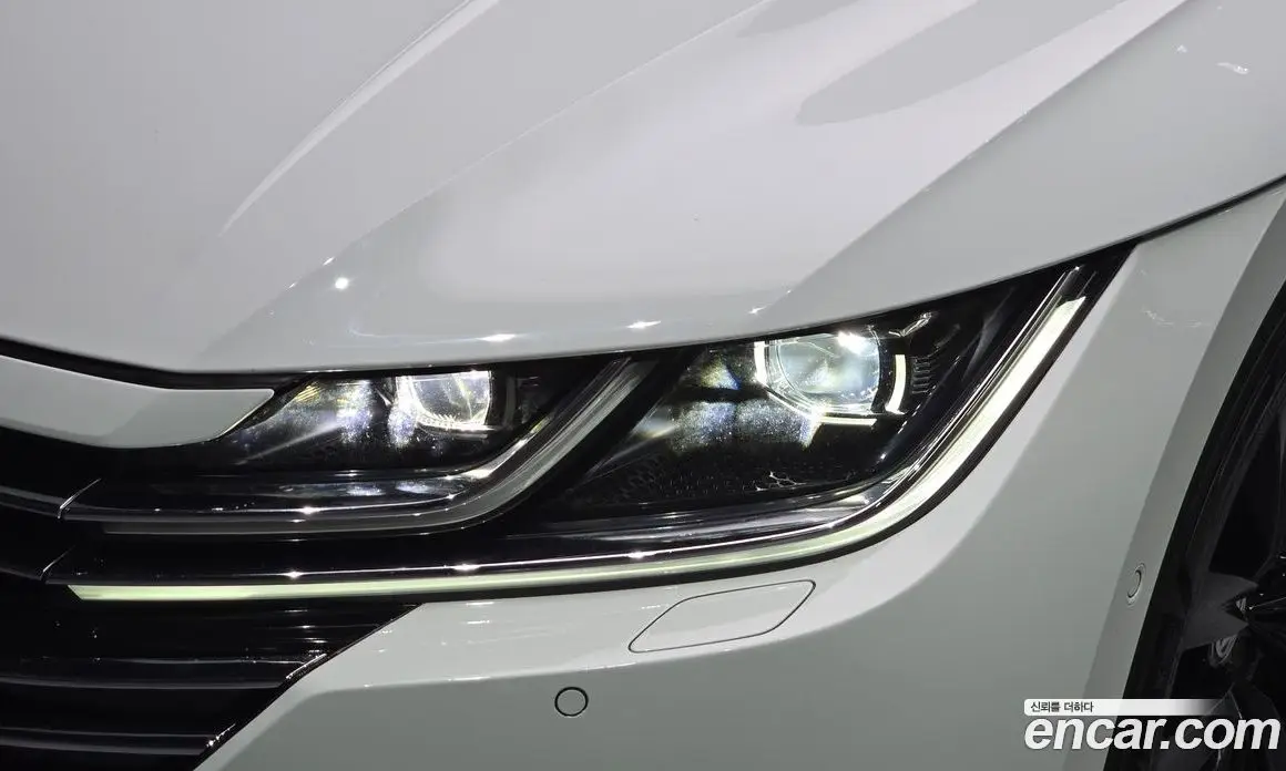 Volkswagen Arteon 2019 2.0 АКПП, фото 8