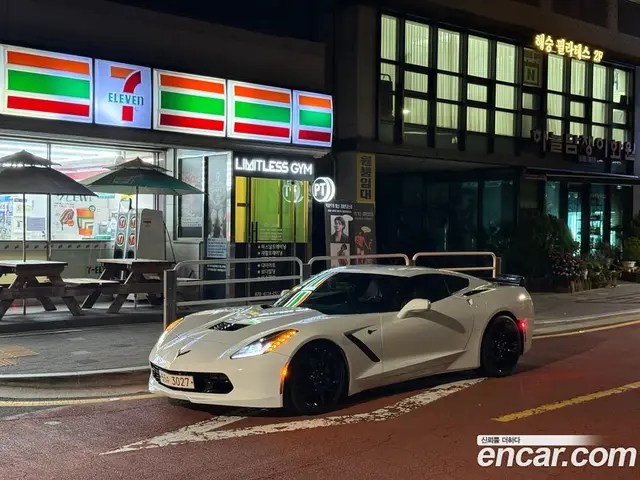Chevrolet Corvette 2018 6.2 МКПП, миниатюра 6