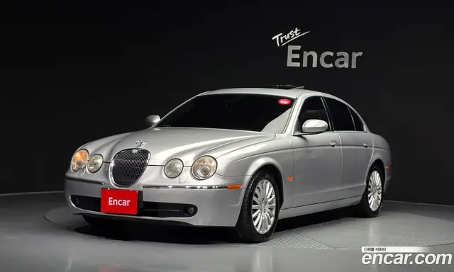 Jaguar S-Type, 2004, 118 304 км