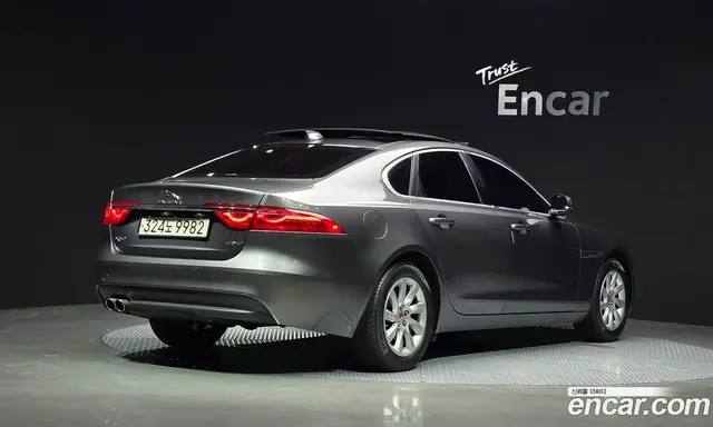 Jaguar XF 2017 2.0 АКПП, миниатюра 2