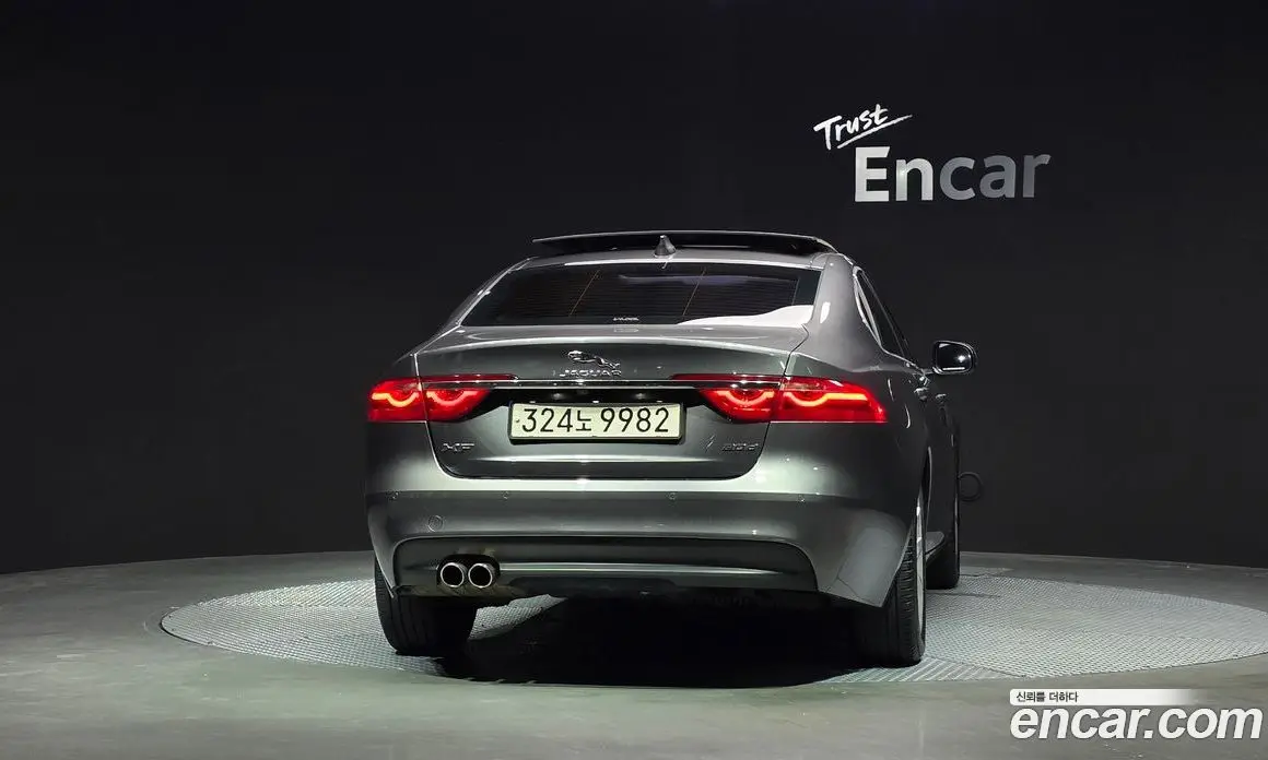 Jaguar XF 2017 2.0 АКПП, фото 4