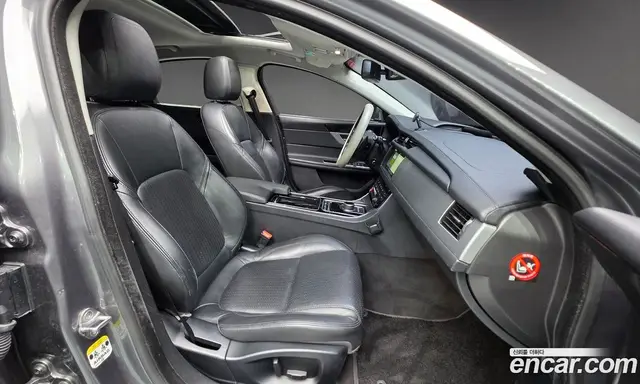 Jaguar XF 2017 2.0 АКПП, миниатюра 10