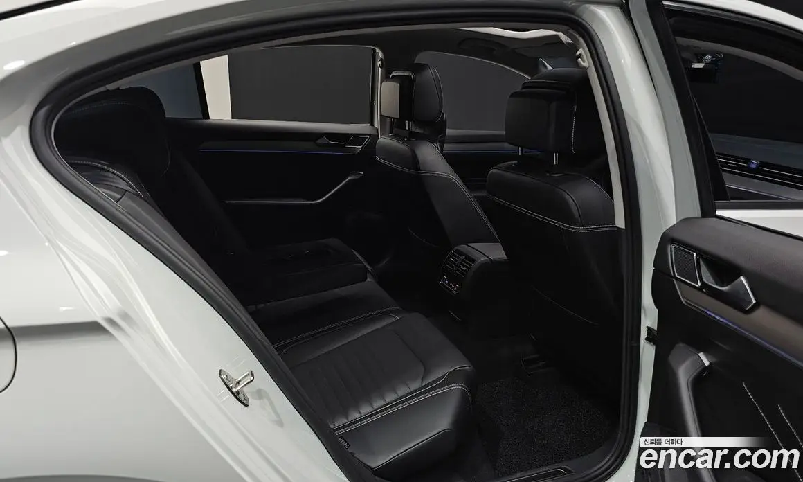 Volkswagen Passat 2021 2.0 АКПП, фото 16