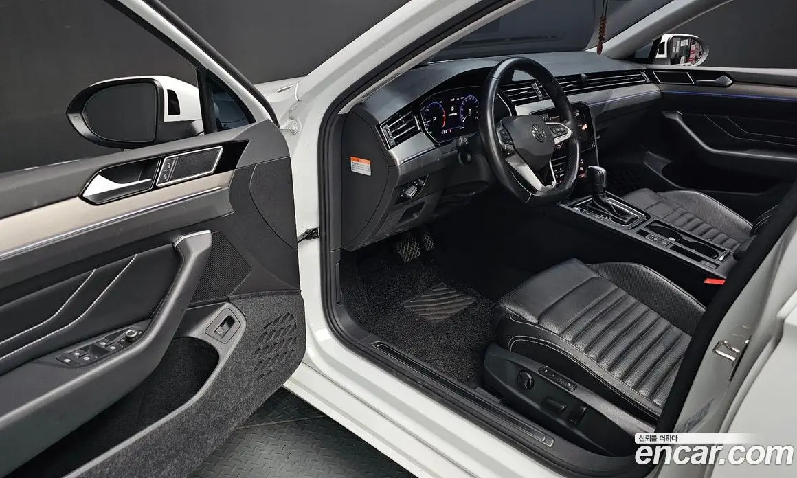 Volkswagen Passat 2021 2.0 АКПП, фото 17