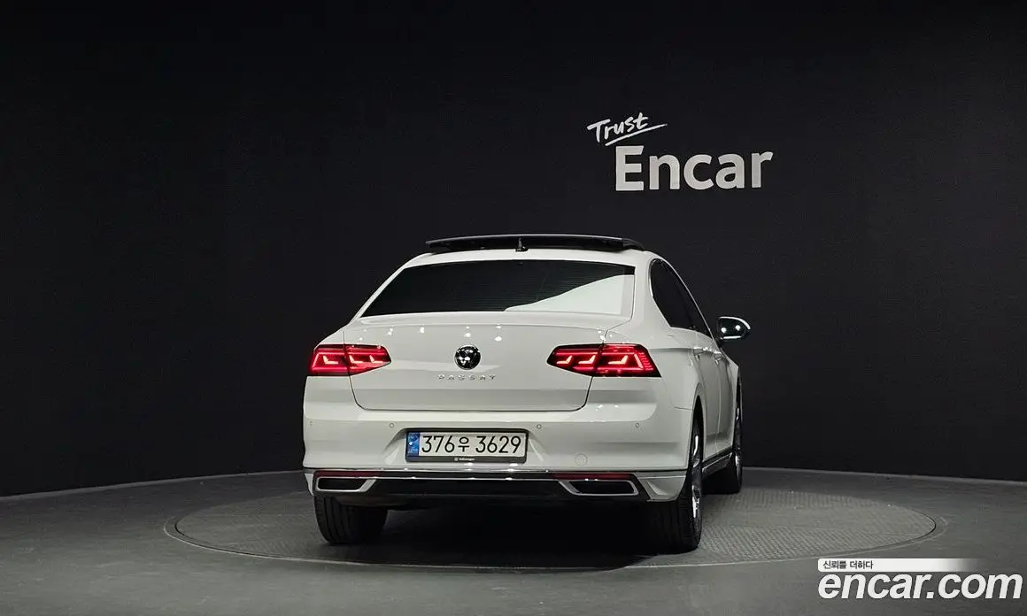 Volkswagen Passat 2021 2.0 АКПП, фото 4
