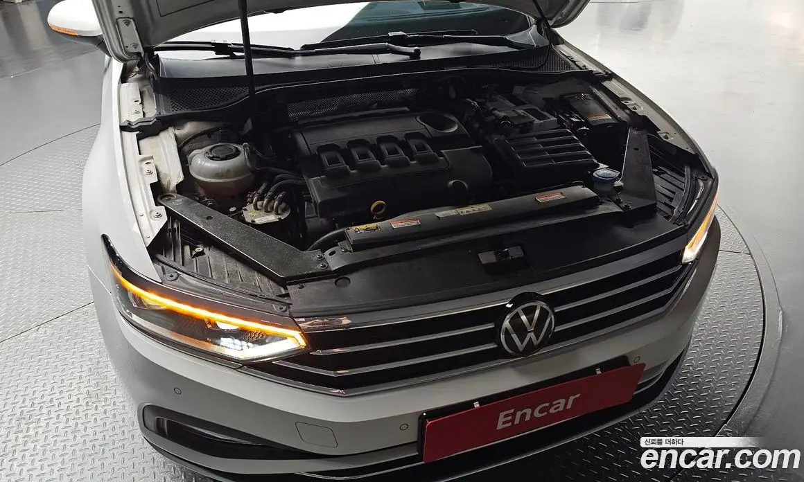 Volkswagen Passat 2021 2.0 АКПП, фото 6