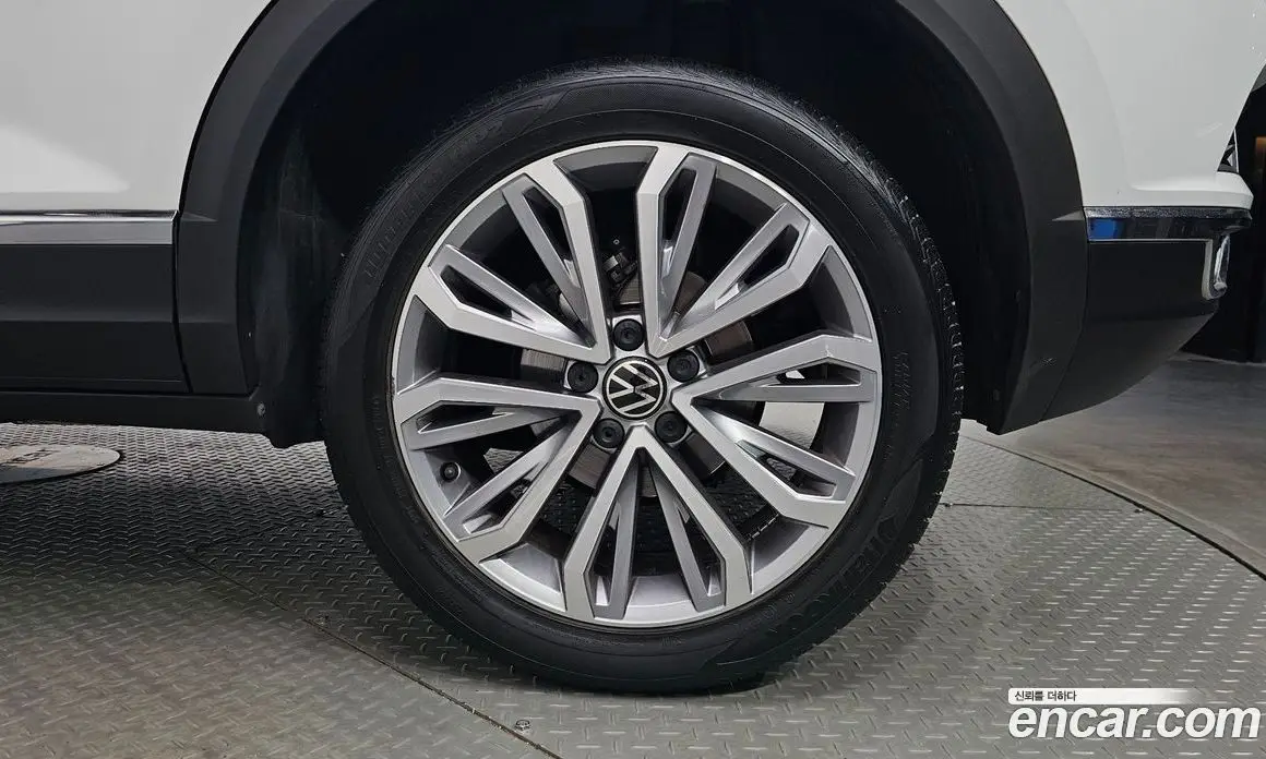 Volkswagen T-Roc 2021 2.0 АКПП, фото 6