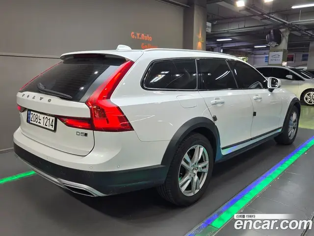 Volvo V90 2018 2.0 АКПП, миниатюра 2