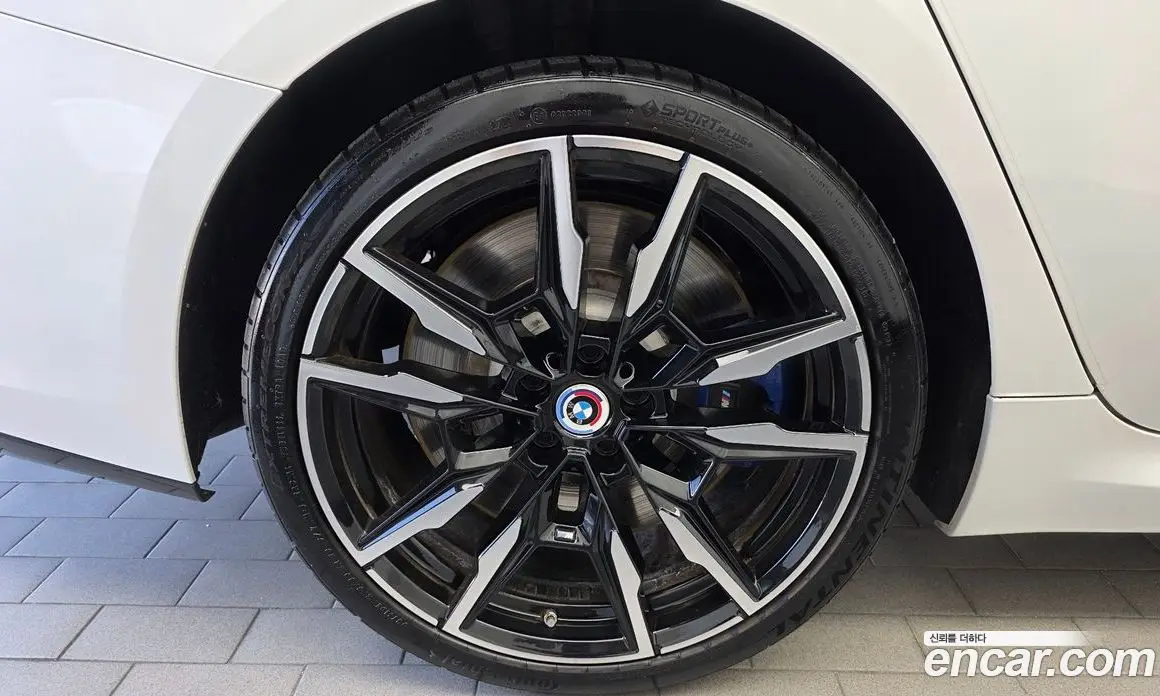 BMW 8 серия 2022 4.4 АКПП, фото 5