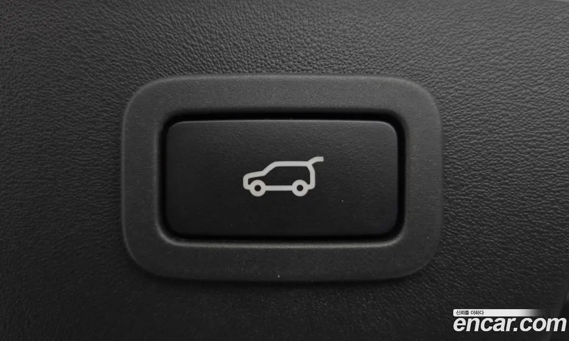 Jaguar E-Pace 2019 2.0 АКПП, фото 17 Jaguar E-Pace 2019 2.0 АКПП, фото 17