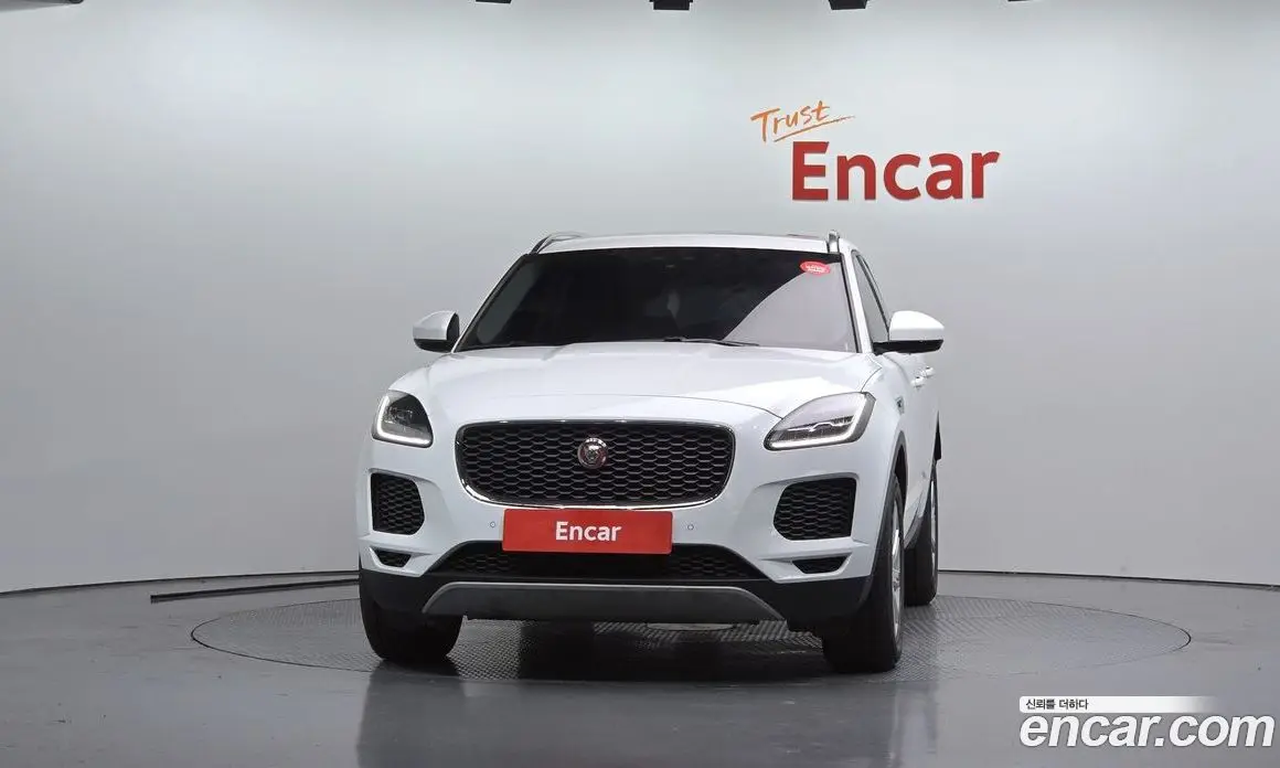 Jaguar E-Pace 2019 2.0 АКПП, фото 3 Jaguar E-Pace 2019 2.0 АКПП, фото 3
