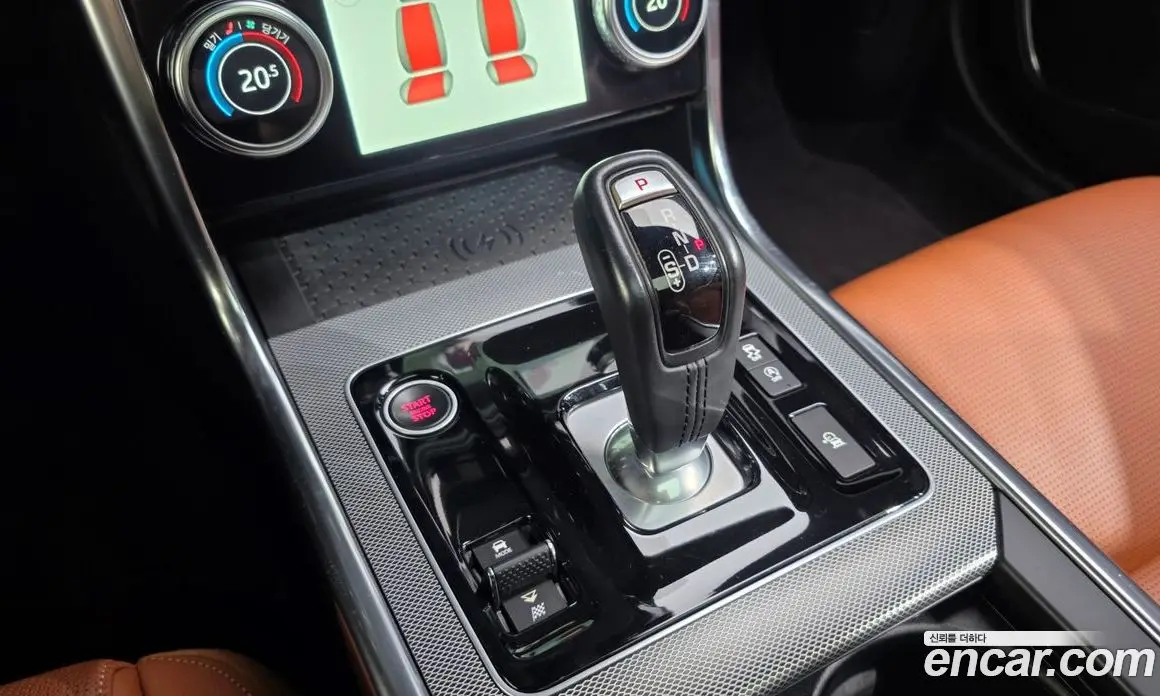 Jaguar XE 2020 2.0 АКПП, фото 12 Jaguar XE 2020 2.0 АКПП, фото 12
