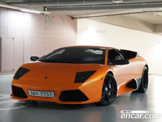 Lamborghini Murcielago 2006 6.2 АКПП, миниатюра 2 Lamborghini Murcielago 2006 6.2 АКПП, миниатюра 2