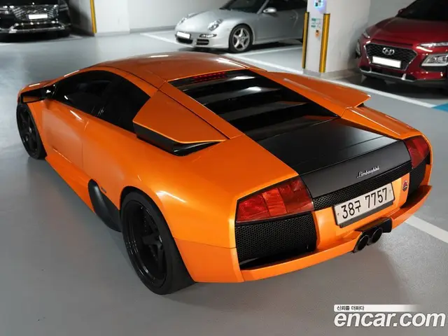 Lamborghini Murcielago 2006 6.2 АКПП, миниатюра 8 Lamborghini Murcielago 2006 6.2 АКПП, миниатюра 8