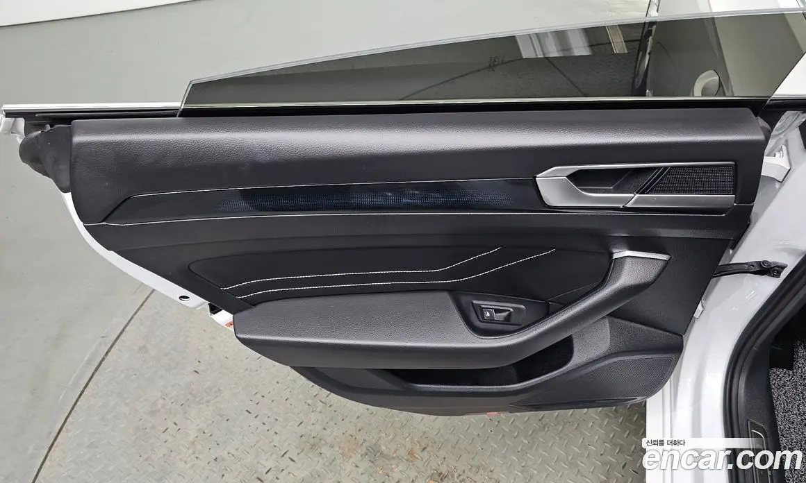 Volkswagen Arteon 2023 2.0 АКПП, фото 15