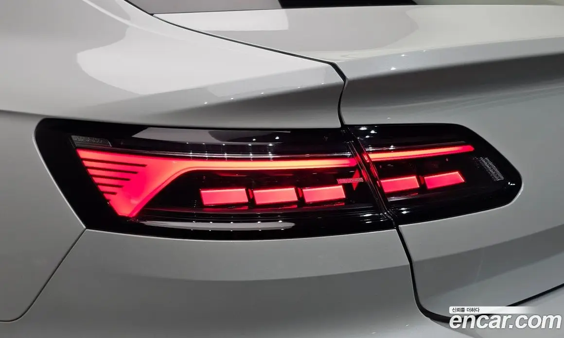 Volkswagen Arteon 2023 2.0 АКПП, фото 9
