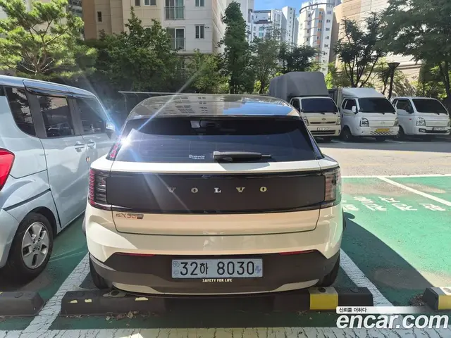 Volvo EX30 2026 АКПП, миниатюра 4 Volvo EX30 2026 АКПП, миниатюра 4