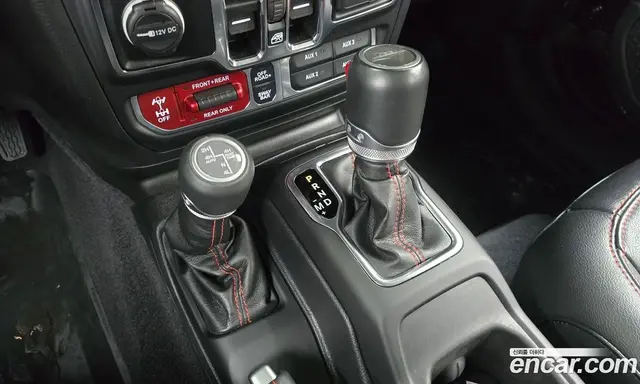 Jeep Gladiator 2023 3.6 АКПП, миниатюра 12