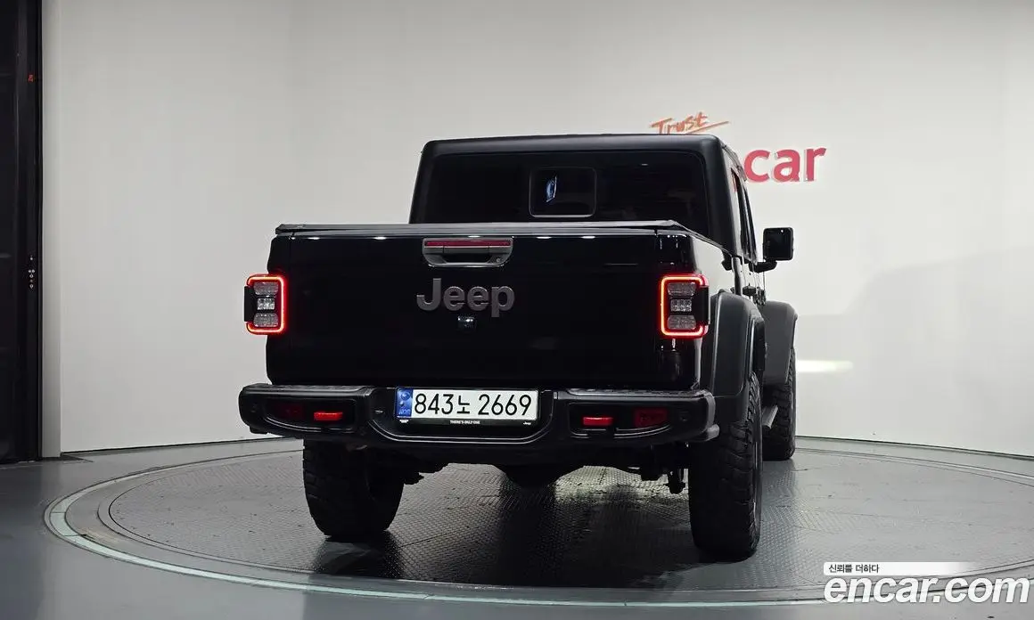 Jeep Gladiator 2023 3.6 АКПП, фото 4