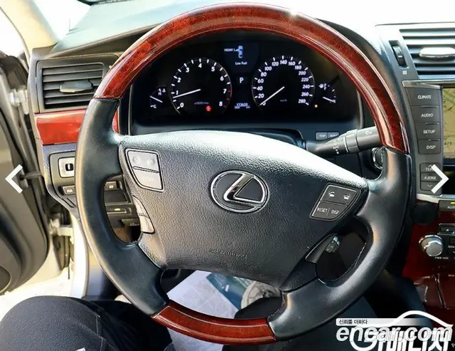 Lexus LS 2012 4.6 АКПП, миниатюра 8 Lexus LS 2012 4.6 АКПП, миниатюра 8