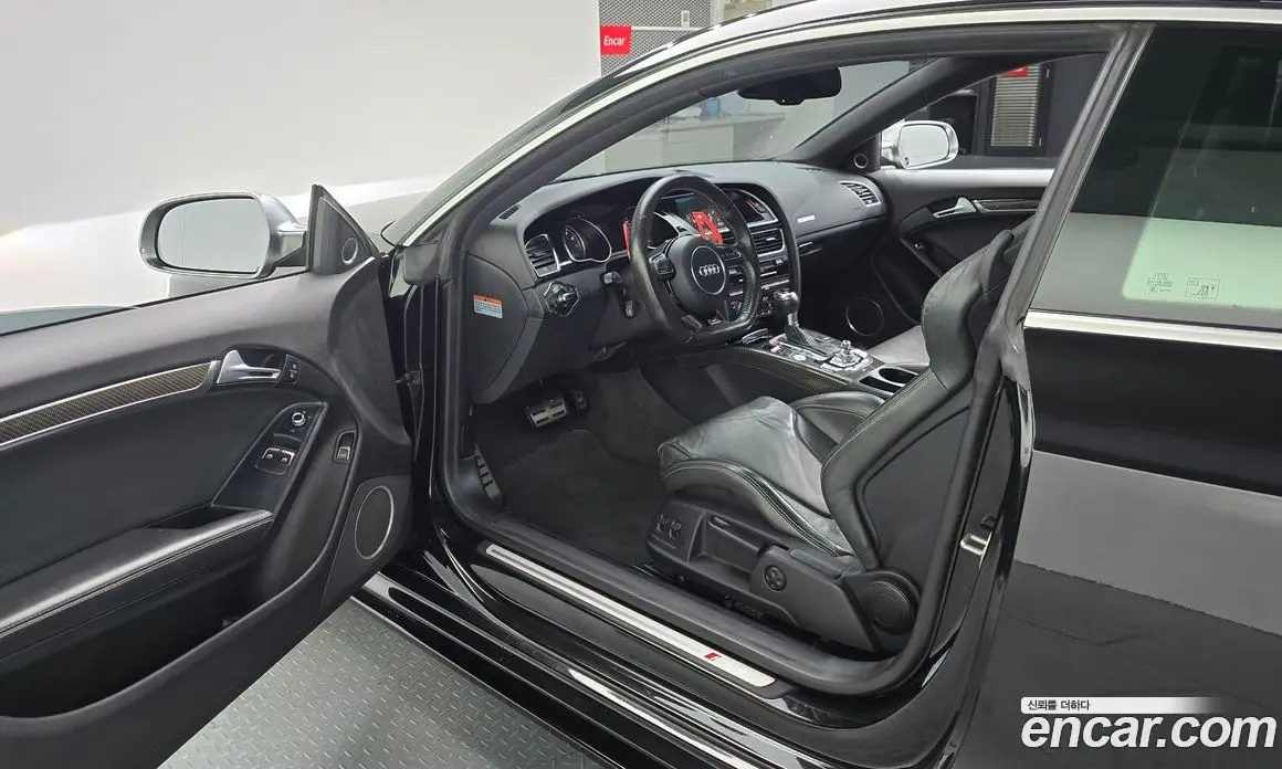 Audi RS5 2015 4.2 АКПП, фото 13