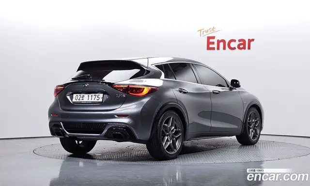 Infiniti Q30 2017 2.0 АКПП, миниатюра 2